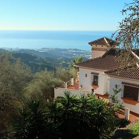 Villa Naranjos Sayalonga